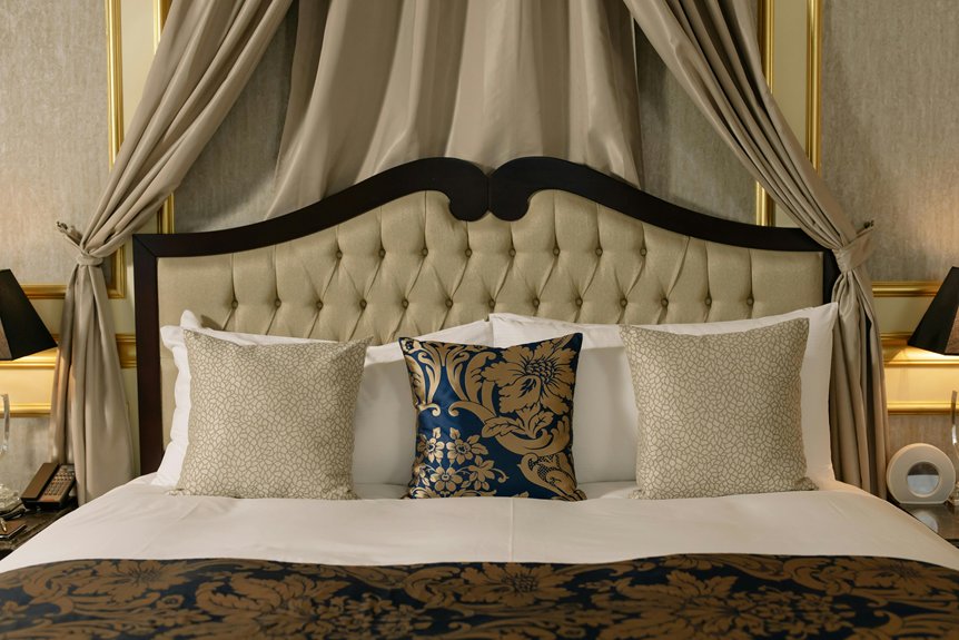 disney deluxe resort experience